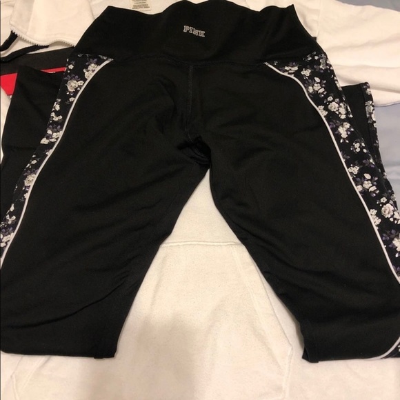 Pink Victoria’s Secret Set - Picture 6 of 9